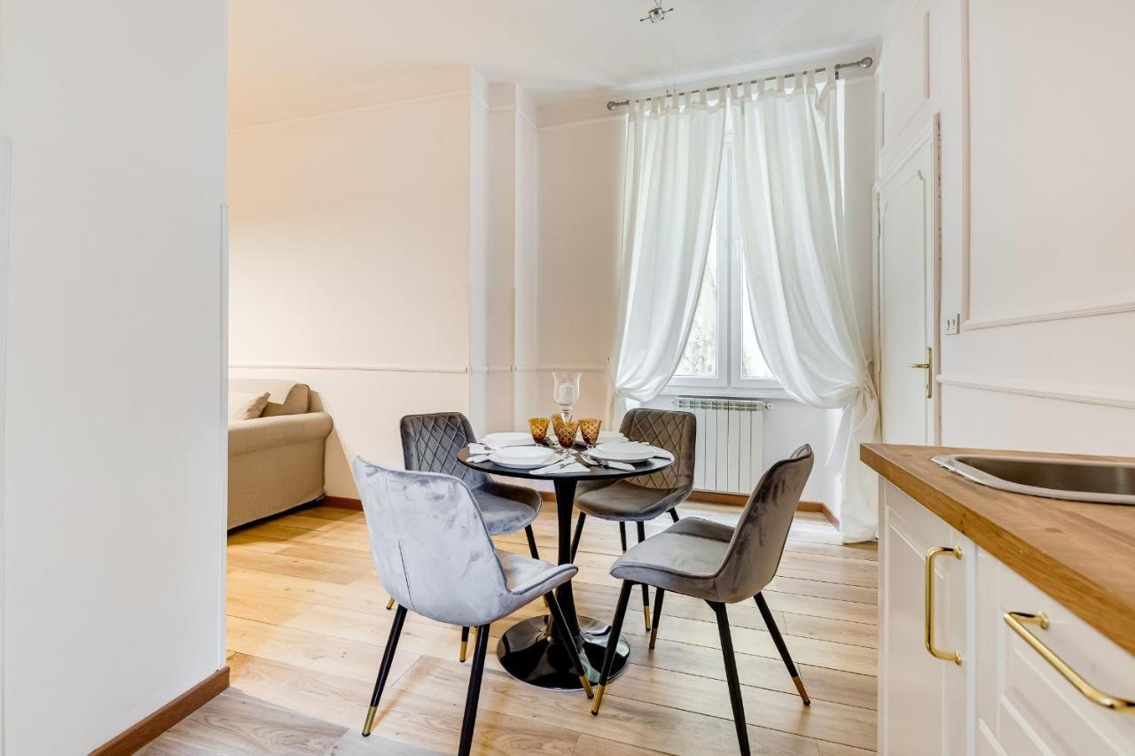 Via Del Corso Charme Apartment Roma Exterior foto